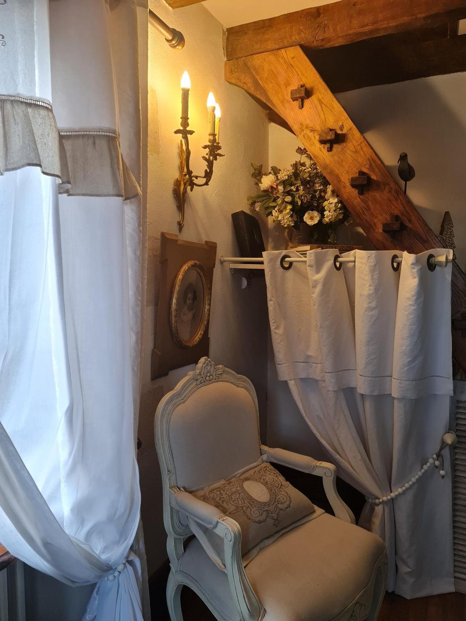 Hotel Moulin Rouhaud Montboyer Zimmer foto